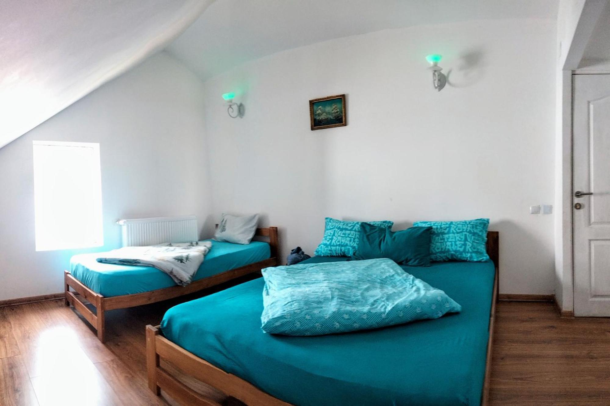 Doi Iepuri Apartment Azuga Luaran gambar